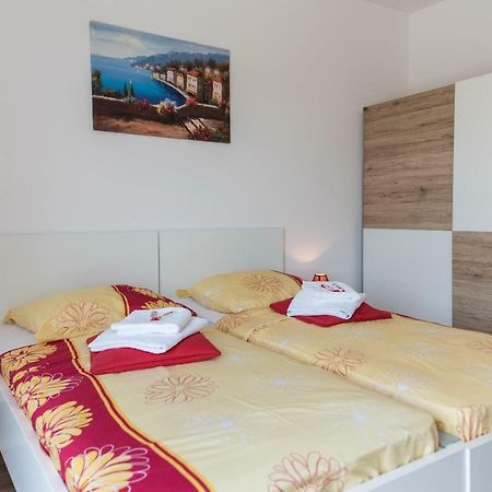 De Luxe Apartment Mediteran 1**** Zaton  Kültér fotó