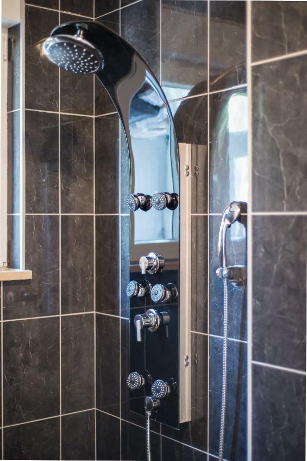 De Luxe Apartment Mediteran 1**** Zaton  Kültér fotó