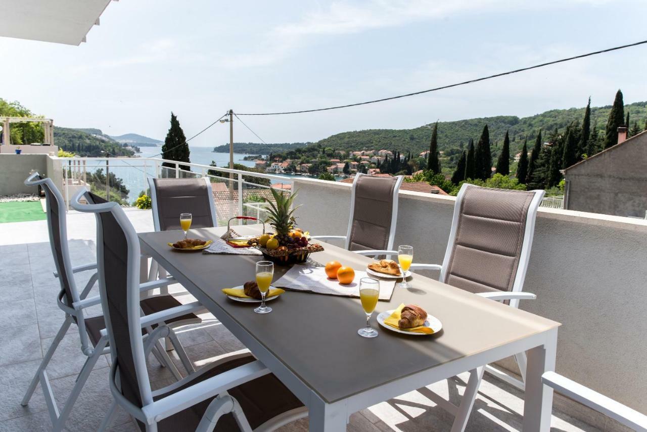 De Luxe Apartment Mediteran 1**** Zaton  Kültér fotó