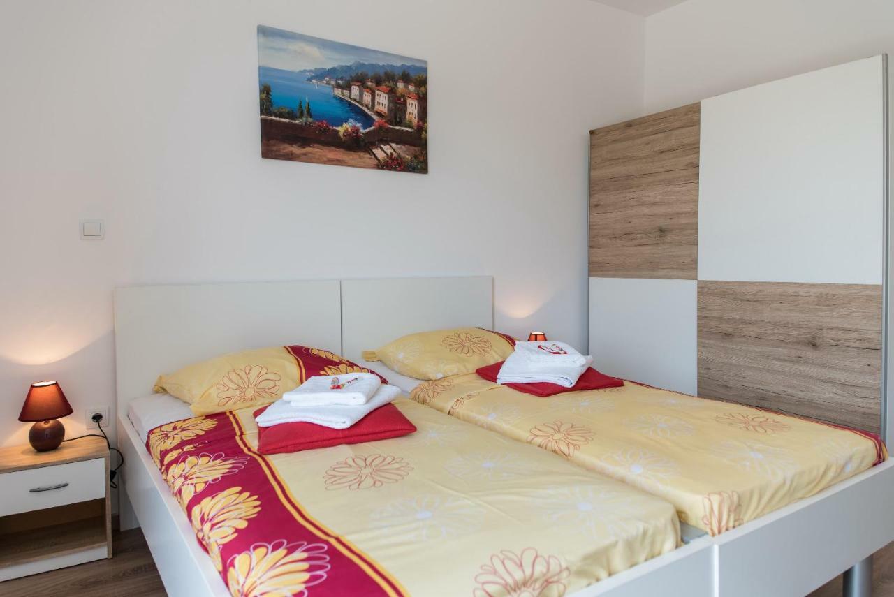 De Luxe Apartment Mediteran 1**** Zaton  Kültér fotó